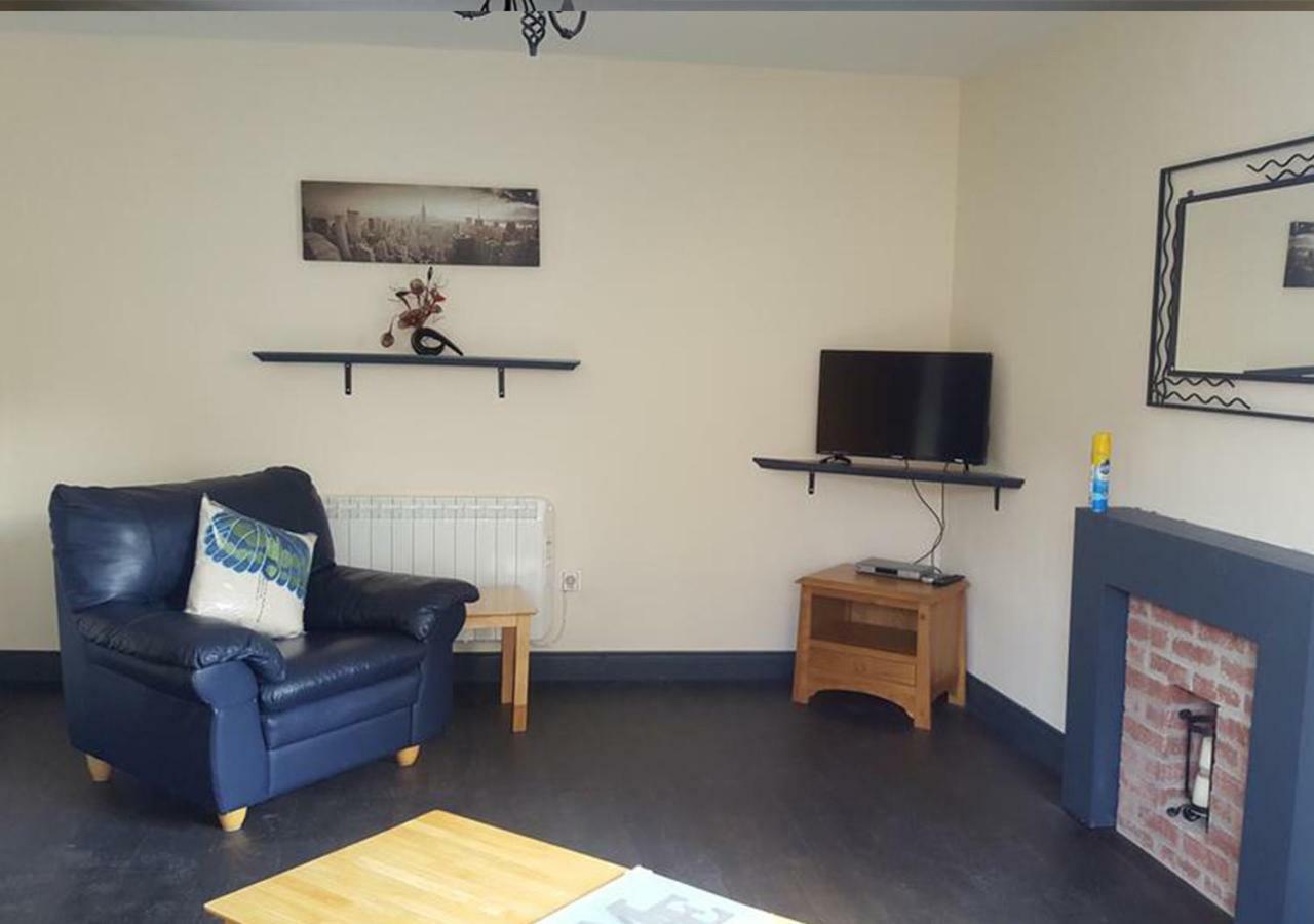 Апартаменты Donegal Lodgings - Apt 1 Донегол Экстерьер фото